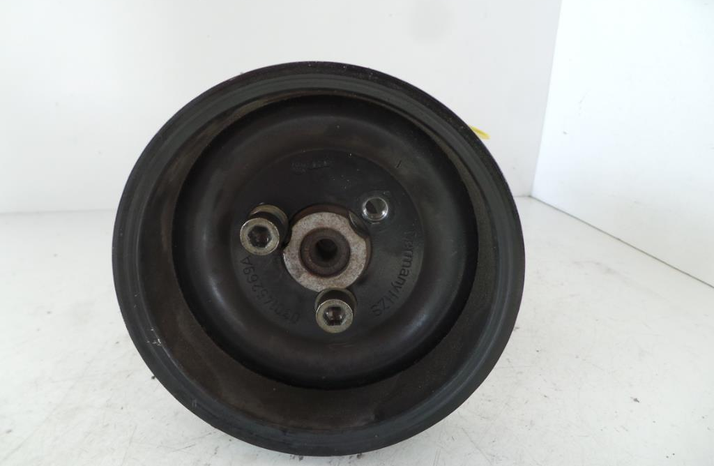 VW Golf 4 1J Servopumpe 1.4 55kw *AKQ* 1J0422154B KYB